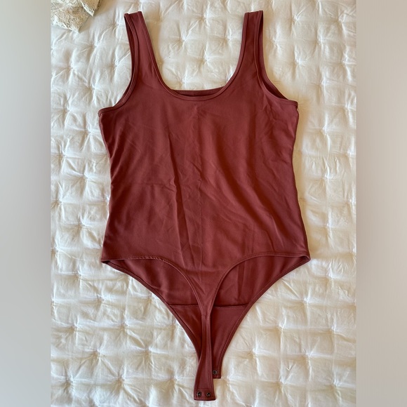 Abercrombie & Fitch Seamless Tank Bodysuit - Rust Color - Size Large - Picture 3 of 7
